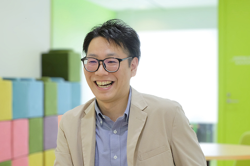 並里 寛行 Hiroyuki NAMISATO